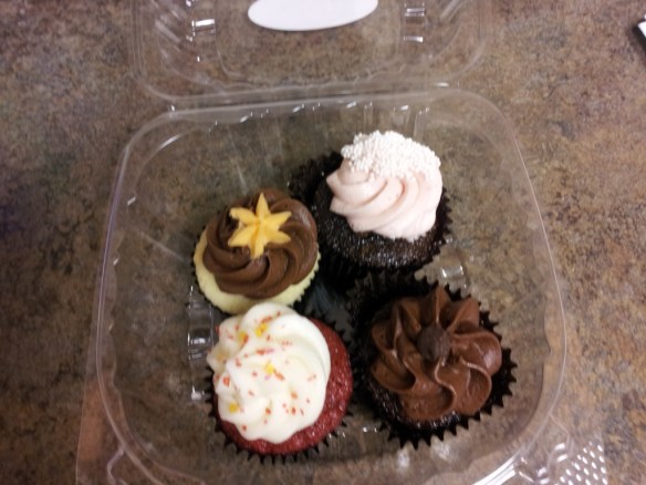 Mini cupcakes Buttercream Cupcakery Fort Collins